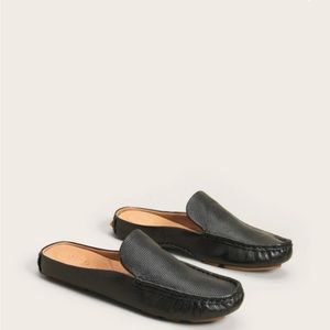 Gentle Souls by Kenneth Cole Mina Driver Black Leather Mules
